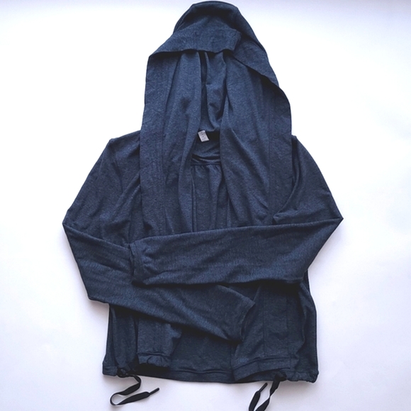 lululemon athletica Tops - 🍋Like New Lululemon Ready To Rulu Wrap
